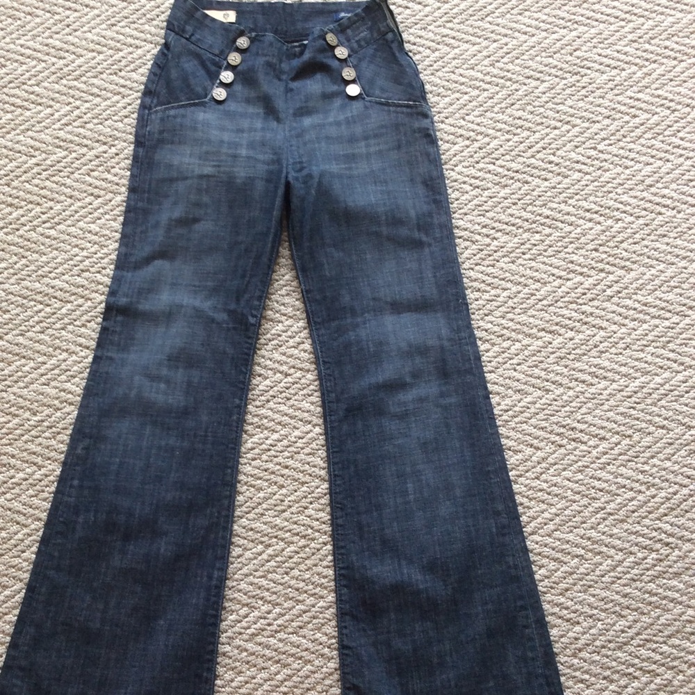 J & company high waisted side zip size 27/26 jeans